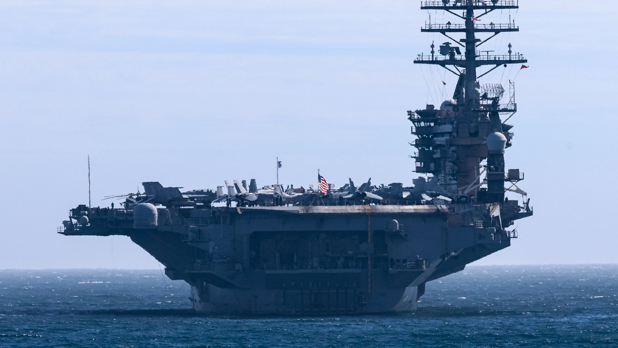 US Plans Strikes on Iran Hormuz Facilities If Ceasefire Breaks Down