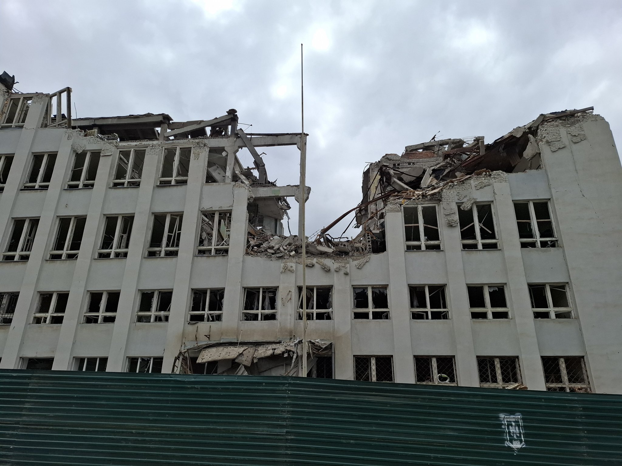 Kramatorsk Residents Hold On Despite Continuous Russian Shelling