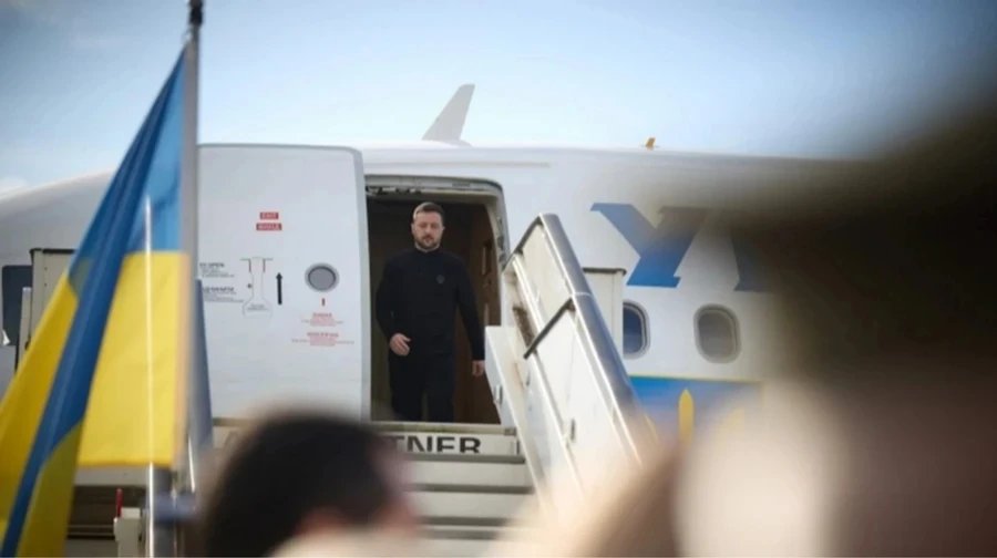 Zelenskyy Arrives in Azerbaijan for Meeting with Aliyev
