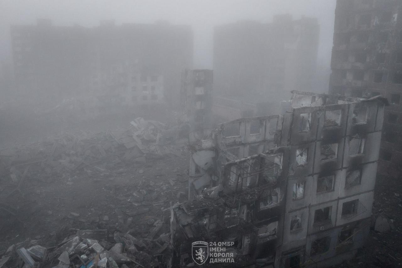Ukrainian Brigade Documents Conditions in Donetsk Under Russian Fire