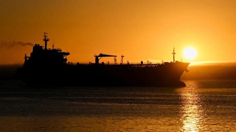Starmer and Macron to Host Summit on Strait of Hormuz Opening