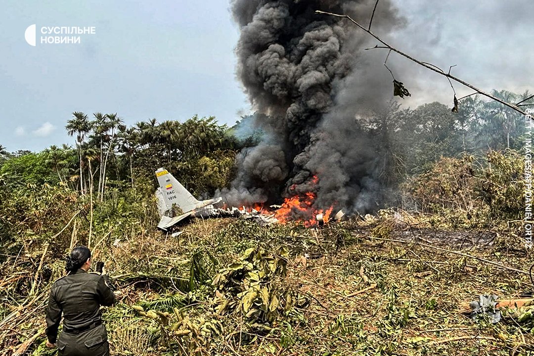 Military Plane Crashes in Colombia, 48 Passengers Rescued