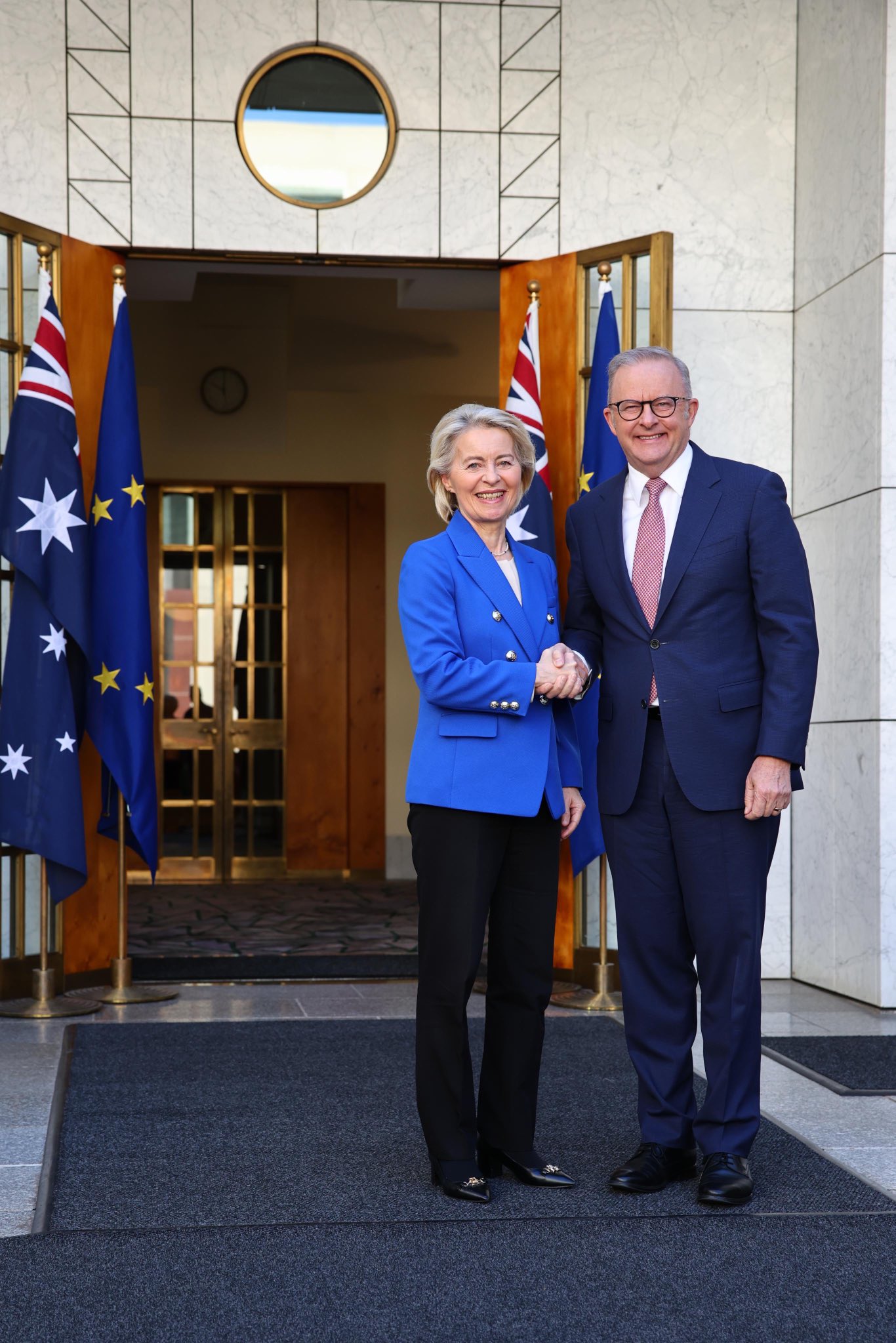 European Leader Meets Australian PM Albanese in Canberra