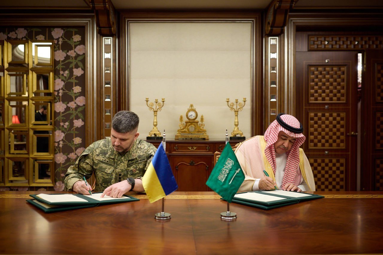 Ukraine and Saudi Arabia Sign Defense Cooperation Deal