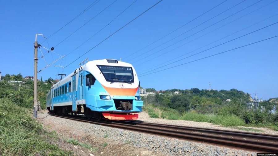 Drone Attacks Hit Crimea, Train Services Suspended
