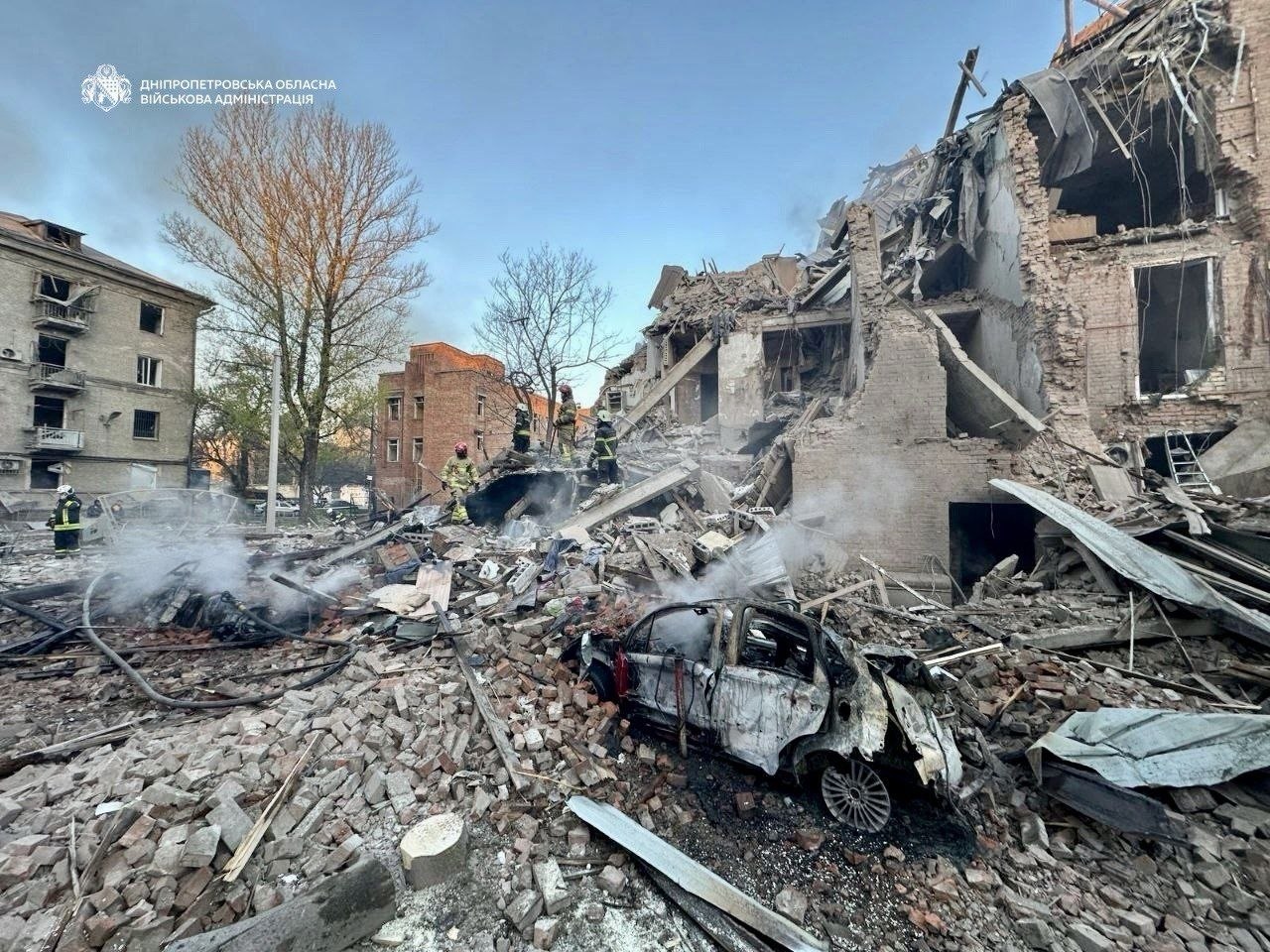 Russian Strike on Dnipro Leaves Six Injured