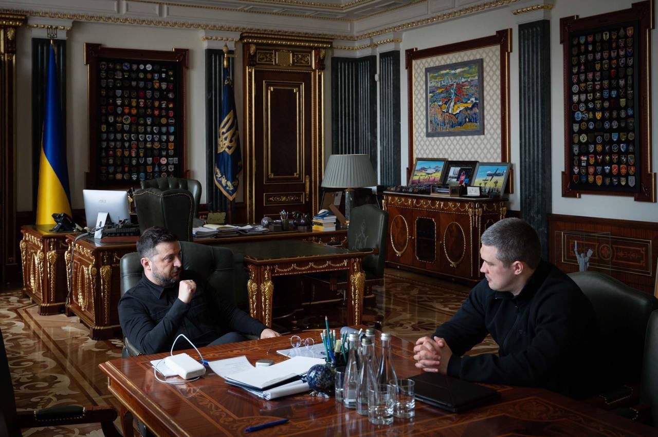 Zelensky Vows Strikes on Russian Targets 120–150 km Deep