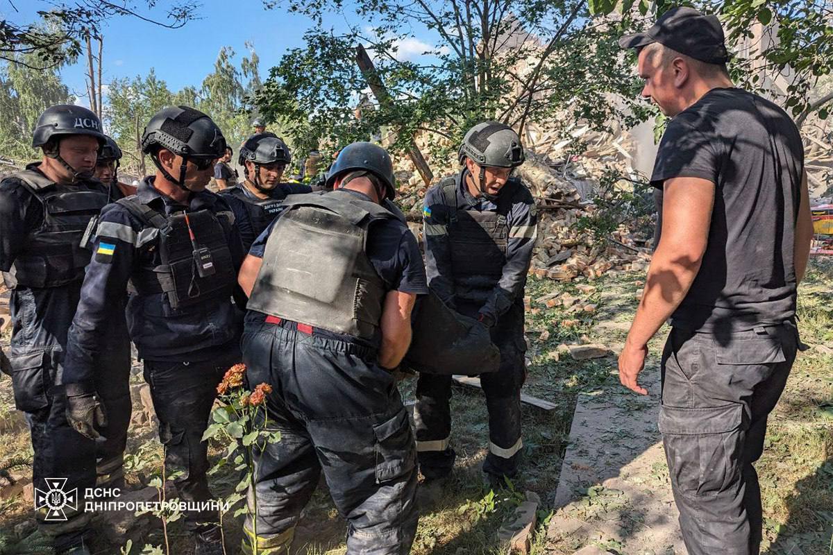 8 killed, 21 injured, 4 missing in Kryvyi Rih