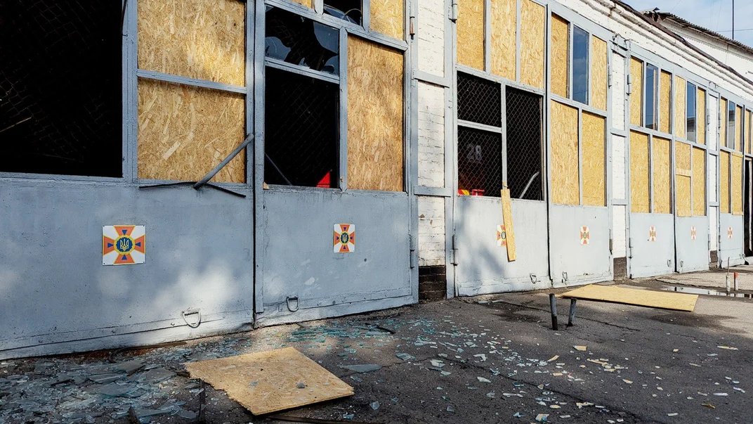 Russian forces strike Nikopol fire and rescue unit three times