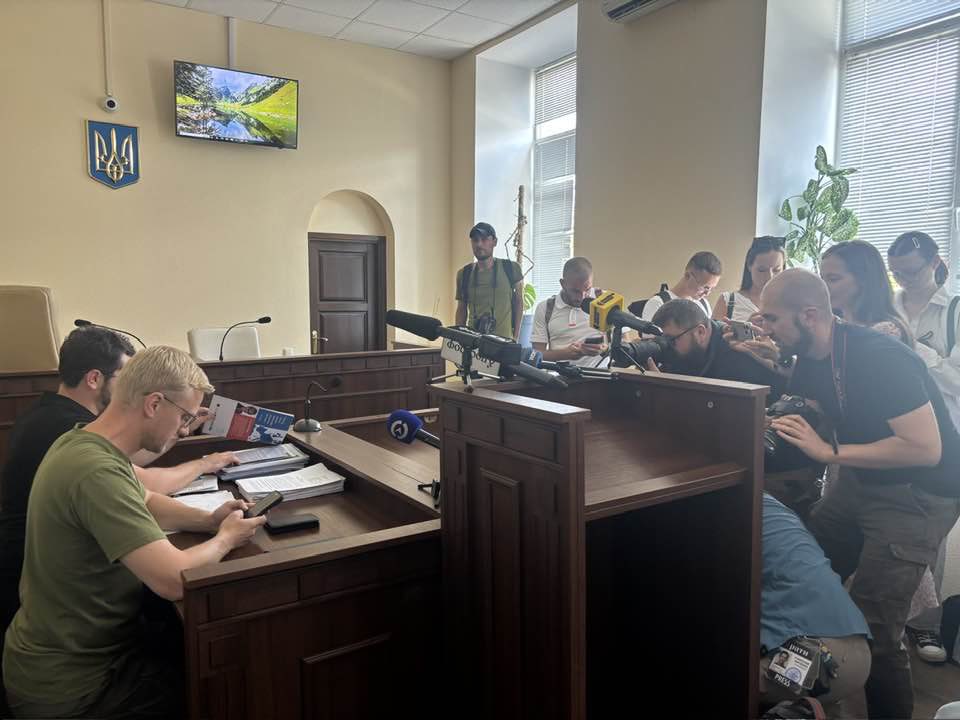 Kyiv Pechersk Court Backs Vitalii Shabunin