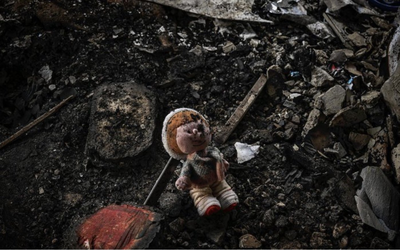697 children still in Donetsk evacuation zone