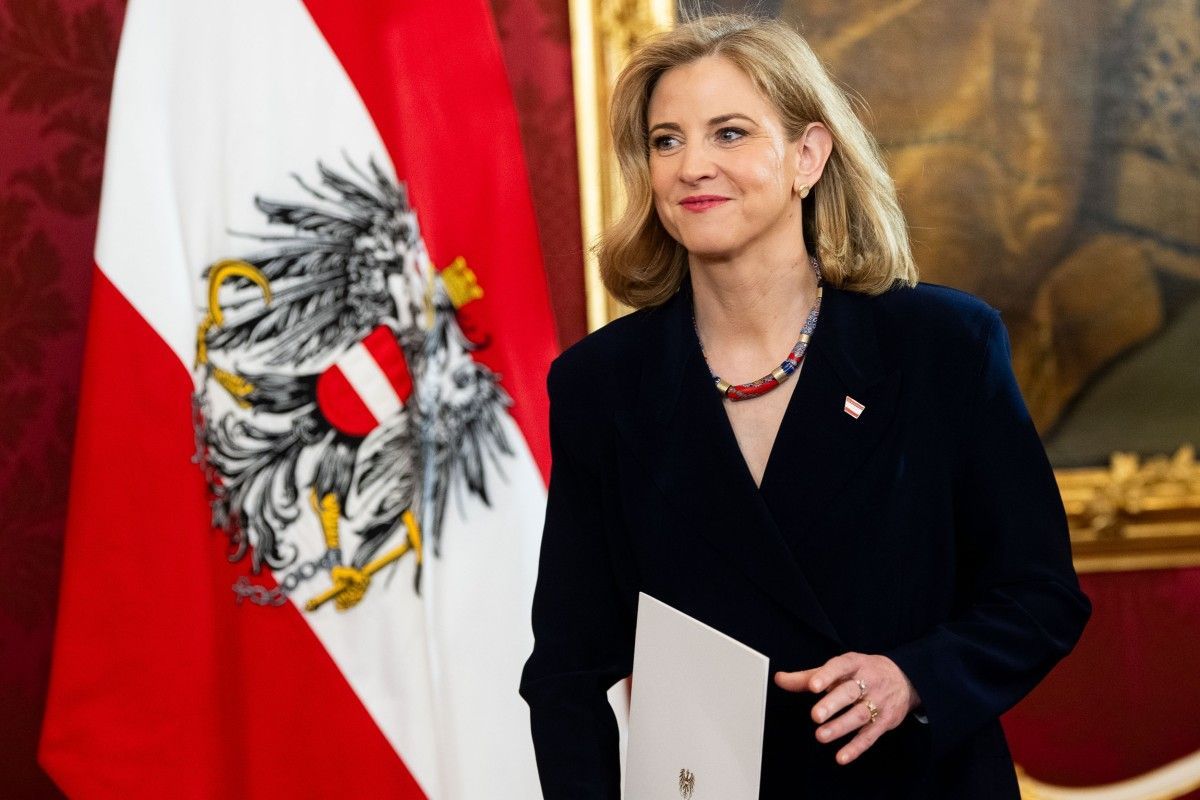 Austrian FM: Peace in Ukraine hinges on sovereignty, territorial integrity, and rule of law.