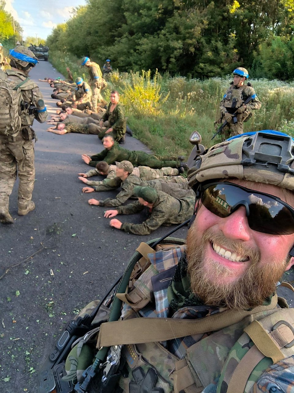 Ukrainian forces capture Russian soldiers, including from Akhmat unit