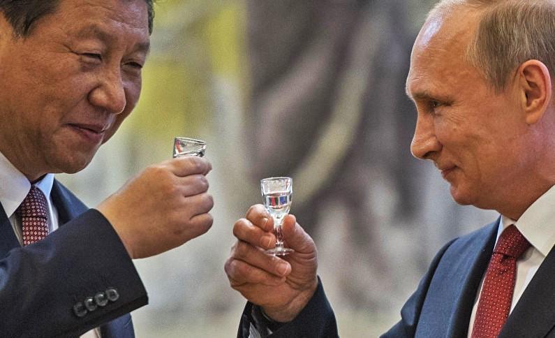 Russia Attempts Genocide in Ukraine: 10 Sources