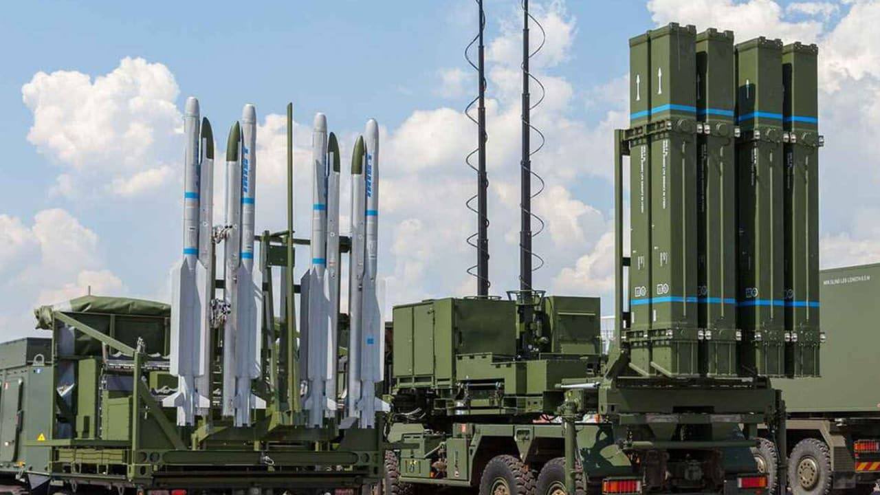 Germany promises to deliver another IRIS-T air defense system to Ukraine in May