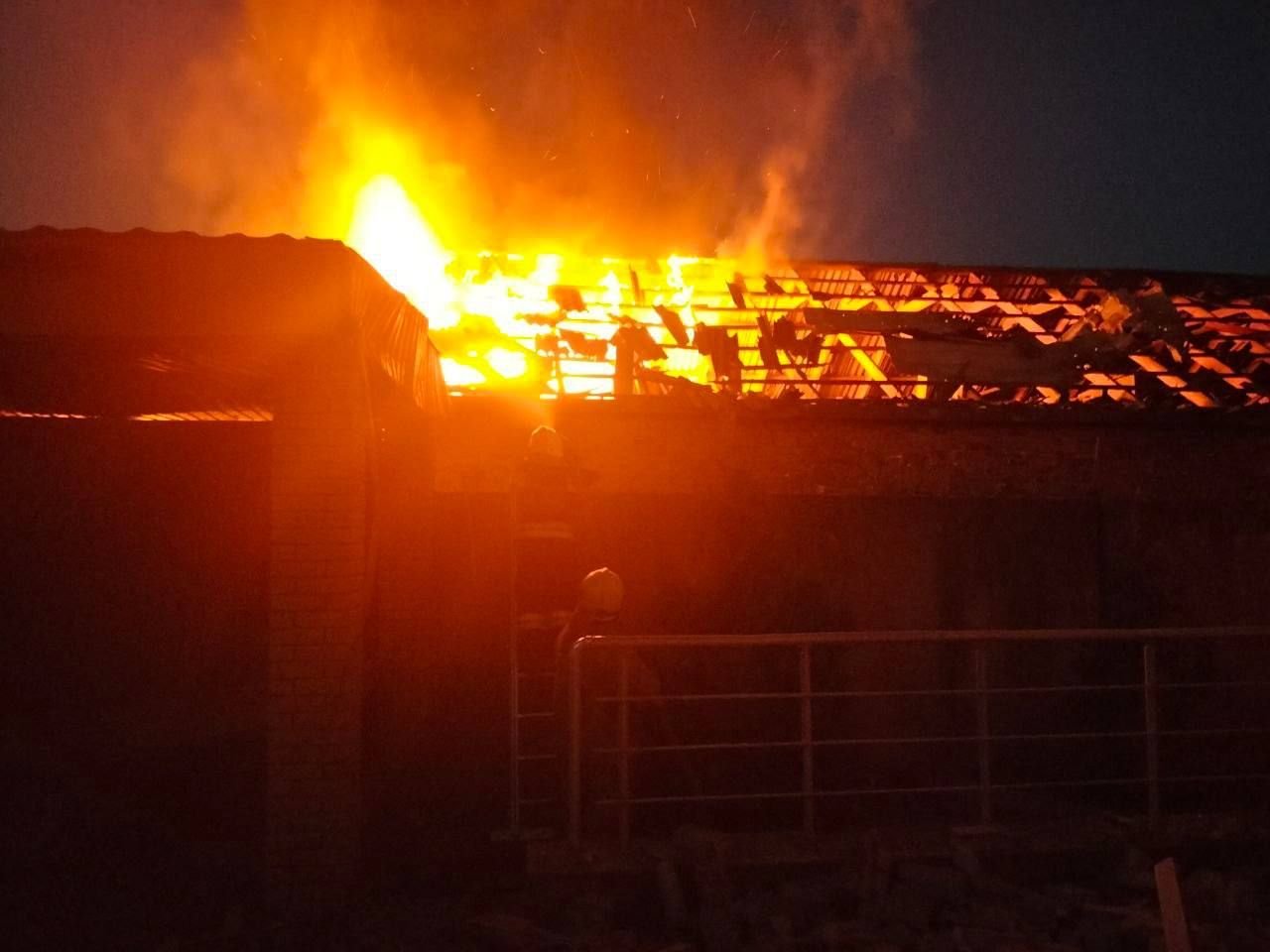 Russian shelling destroys homes in Orikhiv