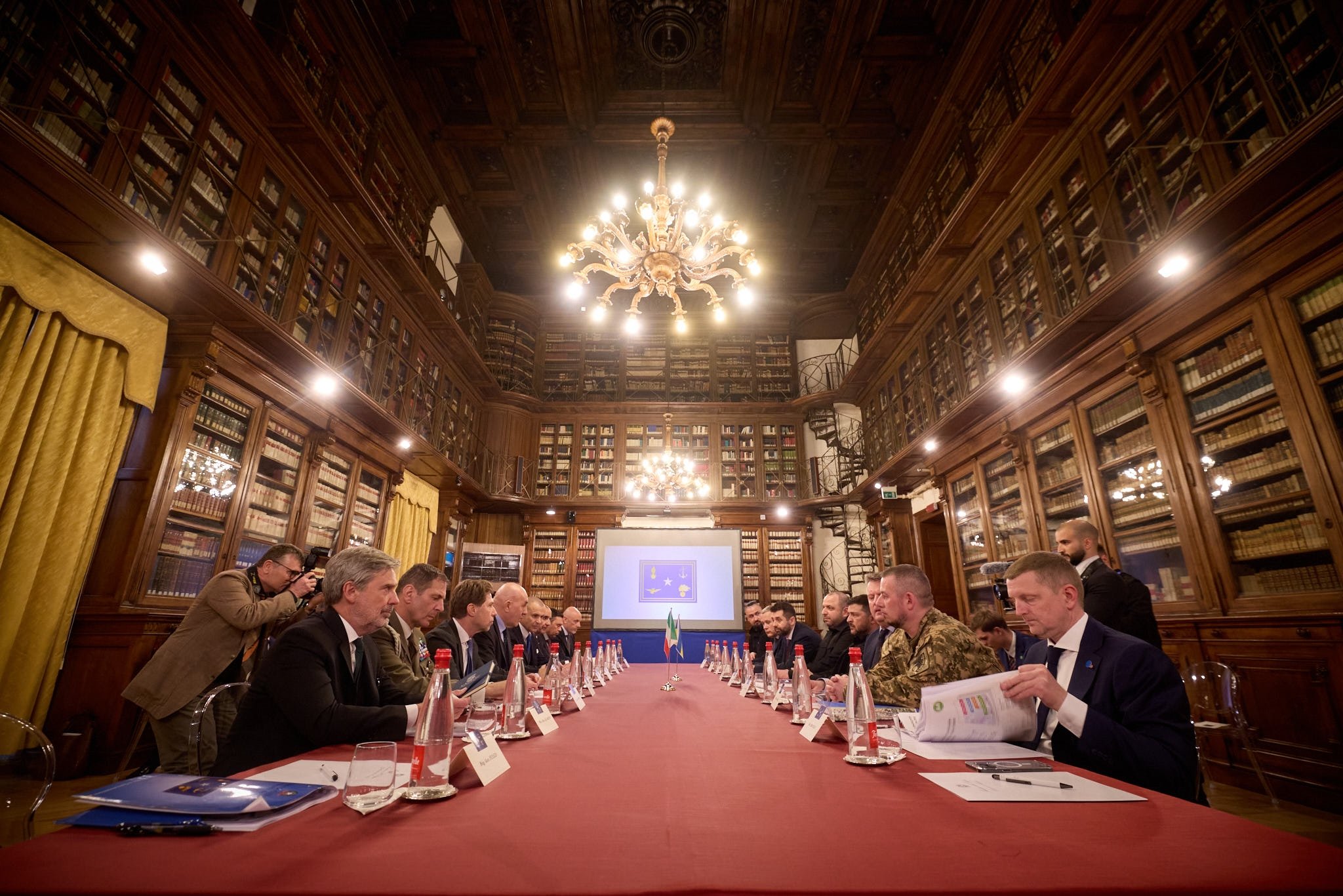 Ukraine and Italy Discuss Defense Cooperation and SAFE Program