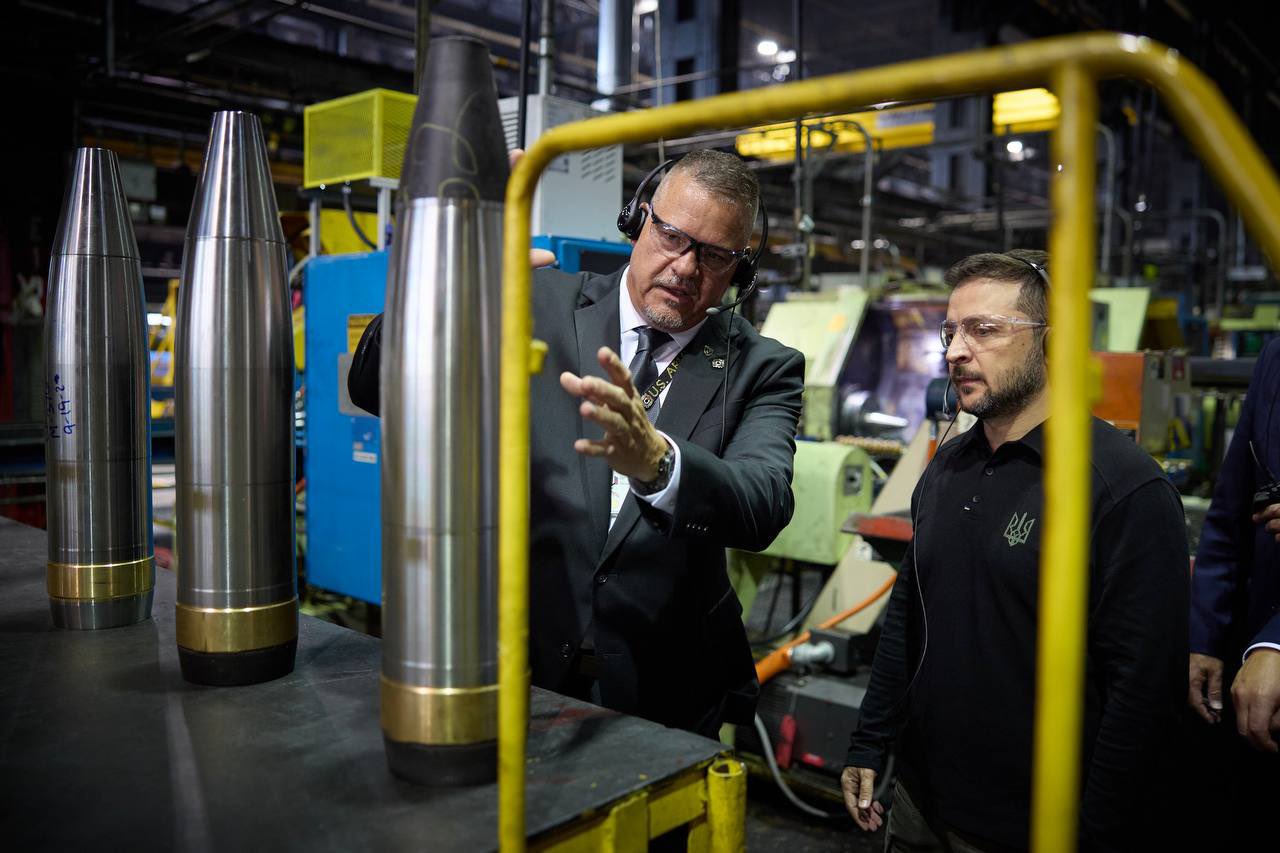 US arms orders for Ukraine boost small city economies, most funds stay
