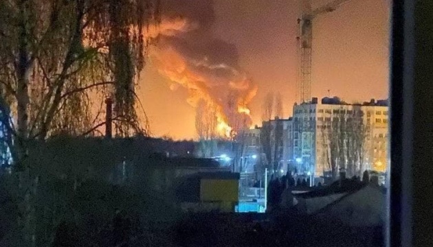 Russian troops shelling Vasylkiv with missiles, says mayor