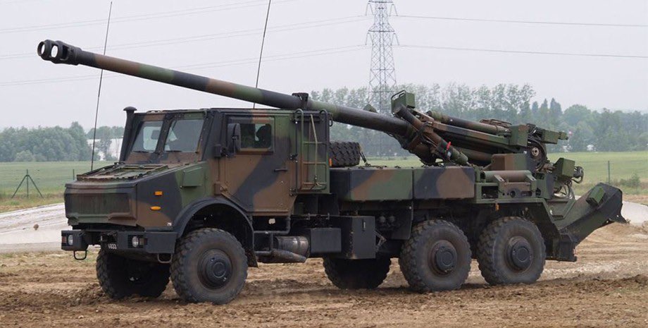 Estonia to buy 18 CAESAR howitzers from France