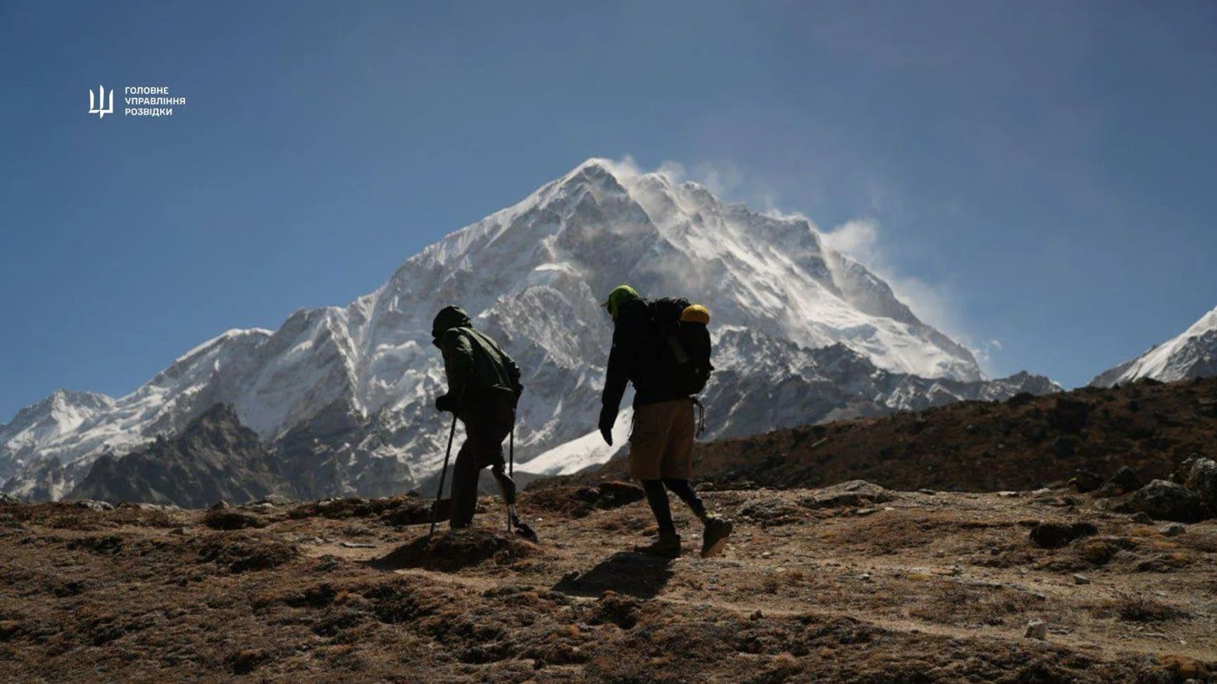 Ukrainian intel veterans with amputations conquer the Himalayas