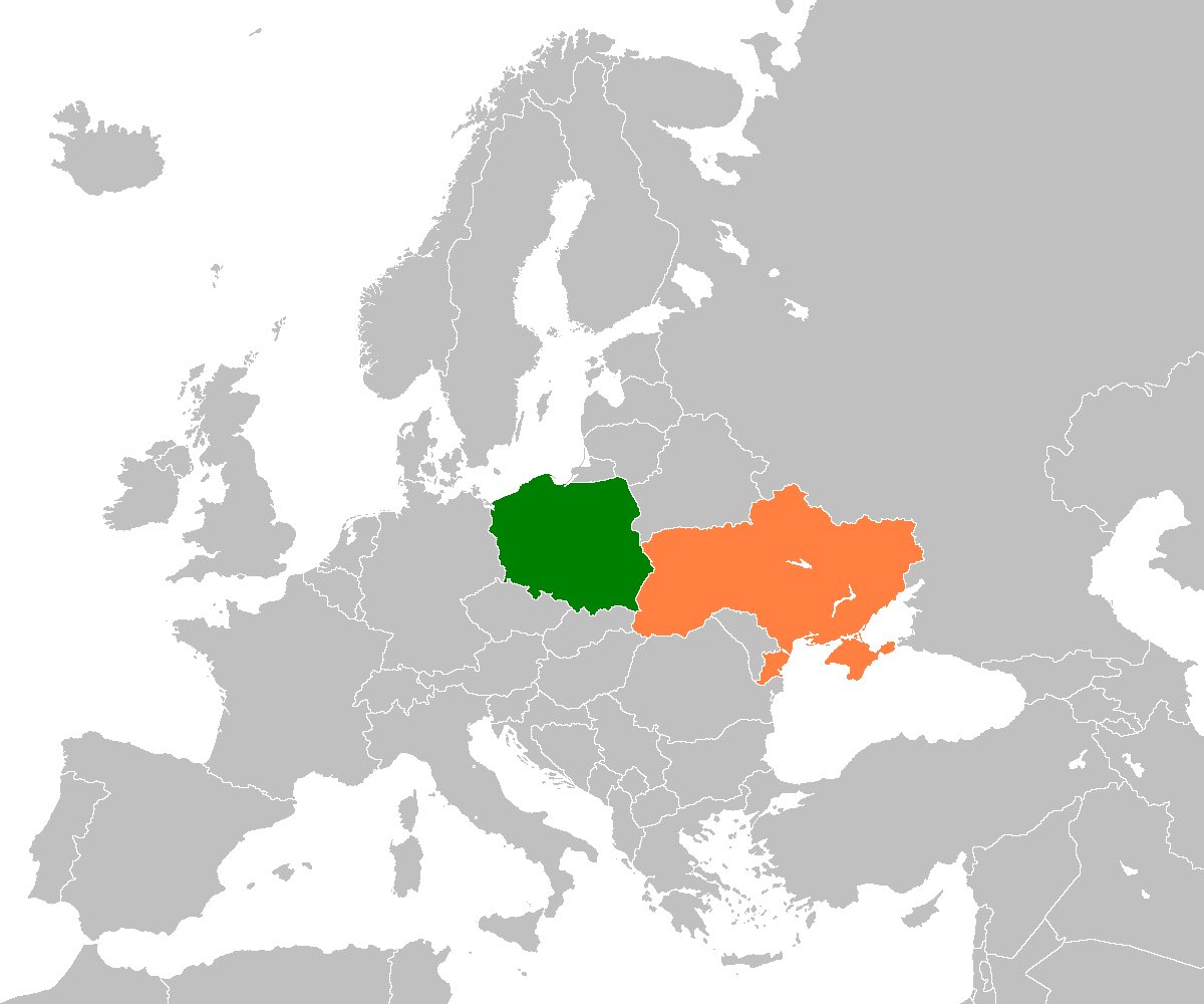 Ukraine ready to help Poland counter threats