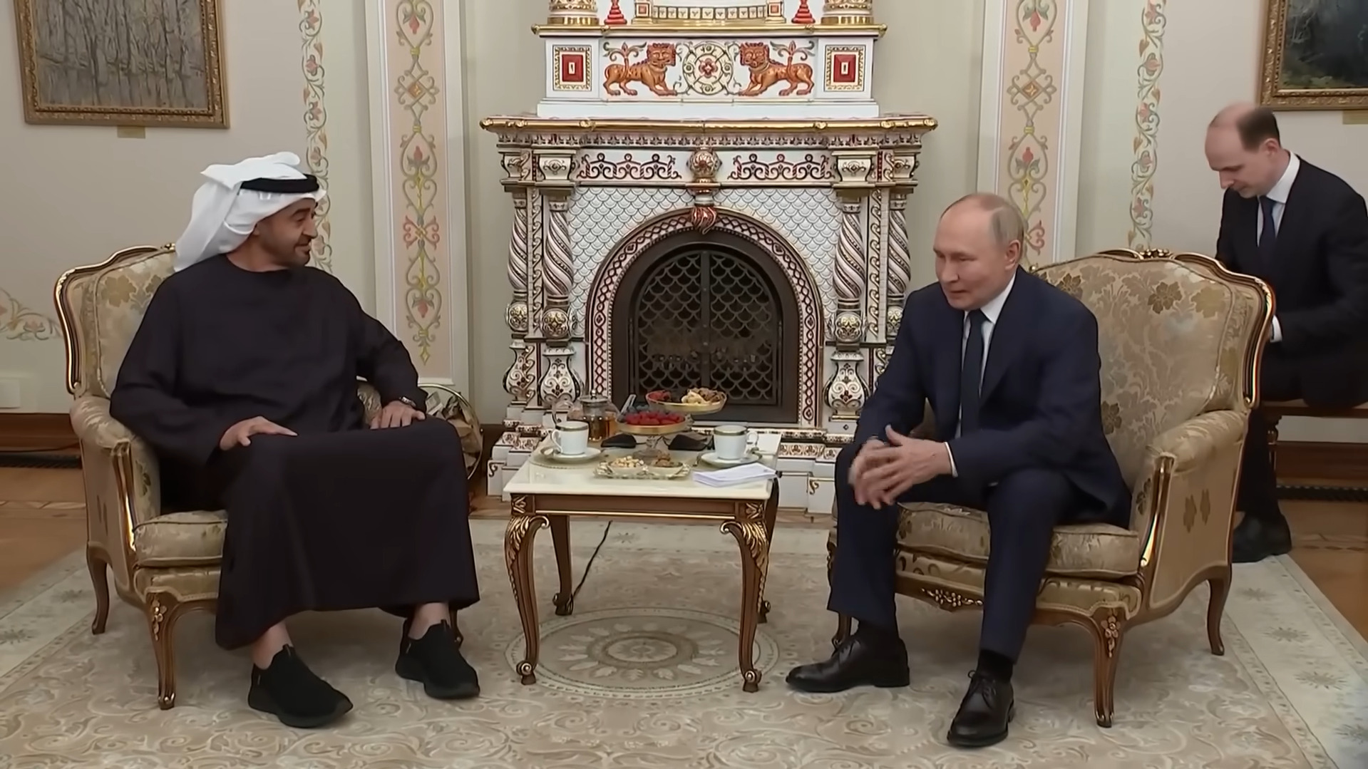 UAE President offered Putin help in resolving Ukraine crisis