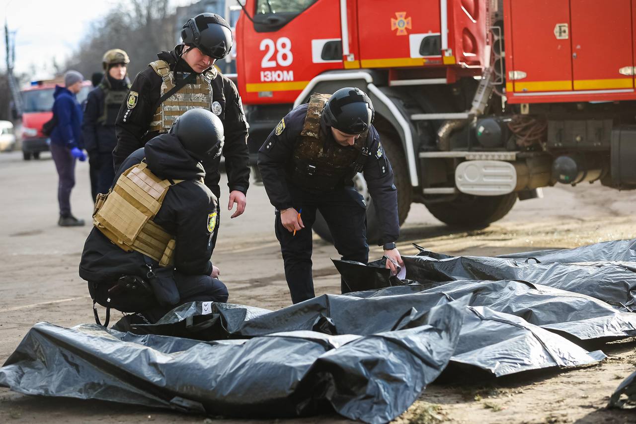Russian strike on Izium: young women killed, one pregnant, child critical