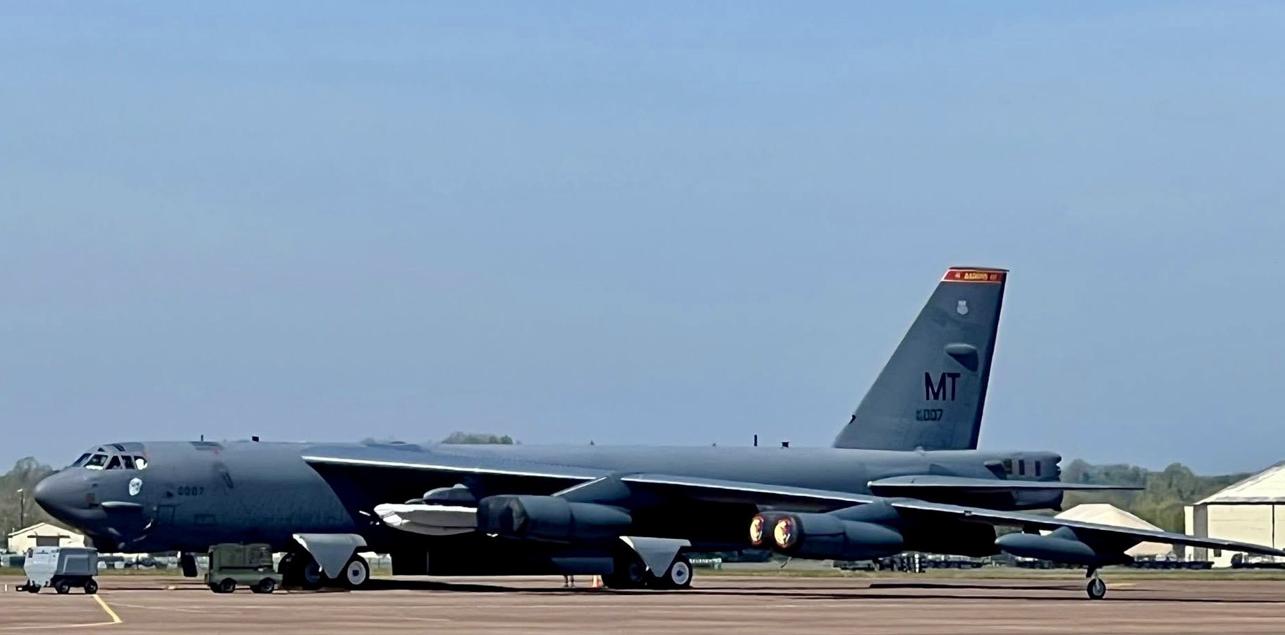 USAF B-52 Ghost Rider Spotted at Fairford Loaded with JASSM Missiles