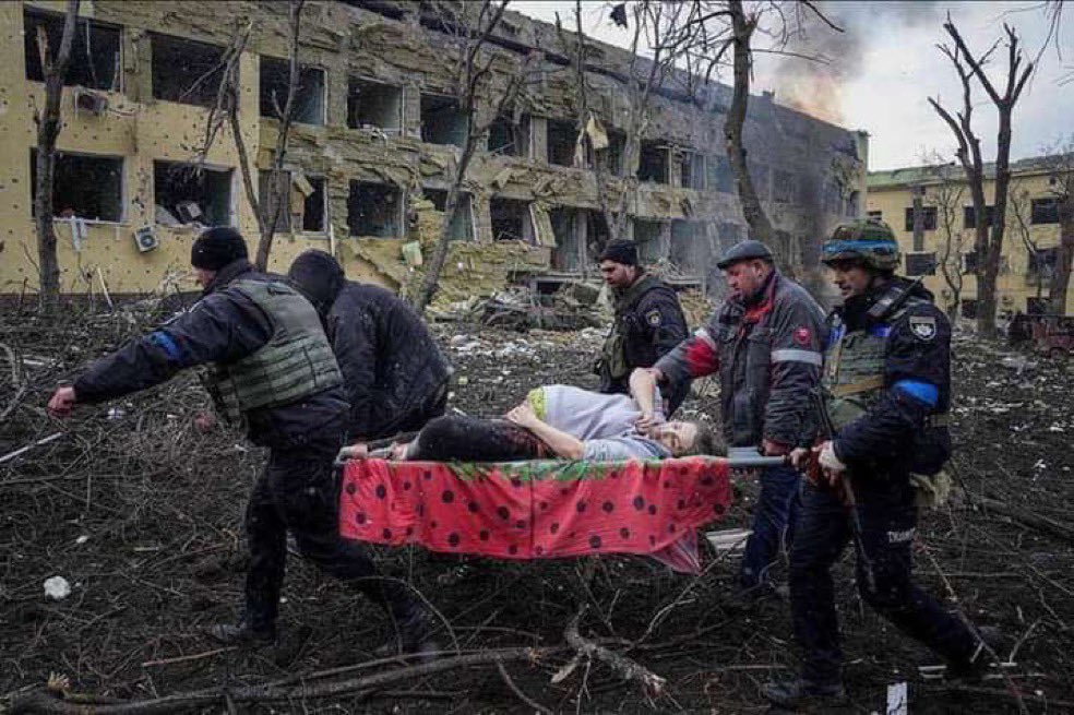 Russian attack on Mariupol maternity hospital kills mothers