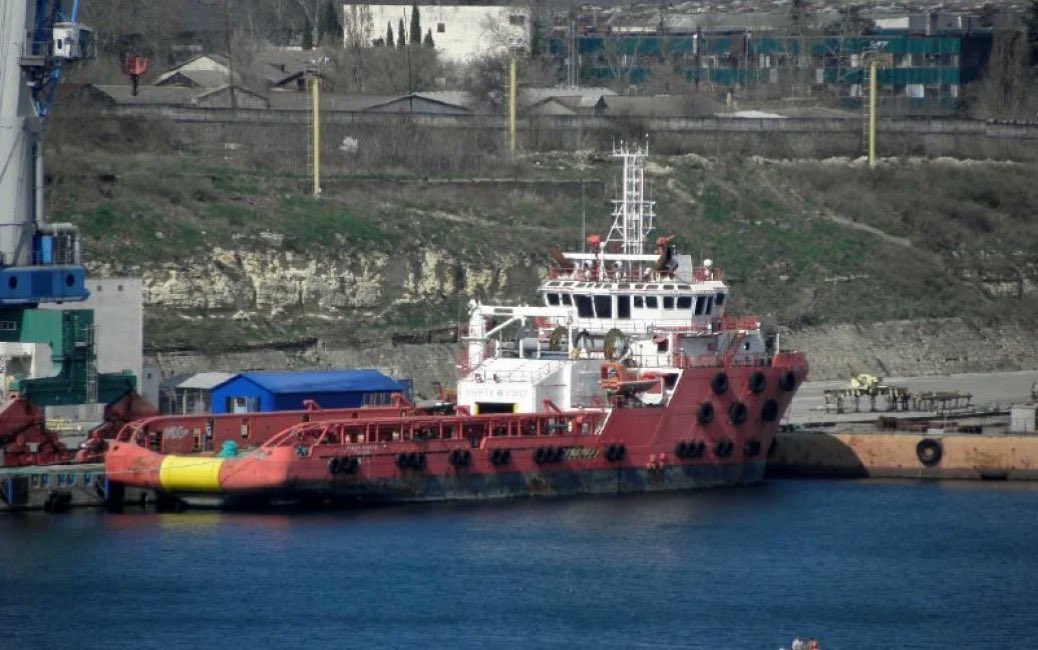 Russian warship Fedir Uryupin hit by Ukrainian drones in Crimea