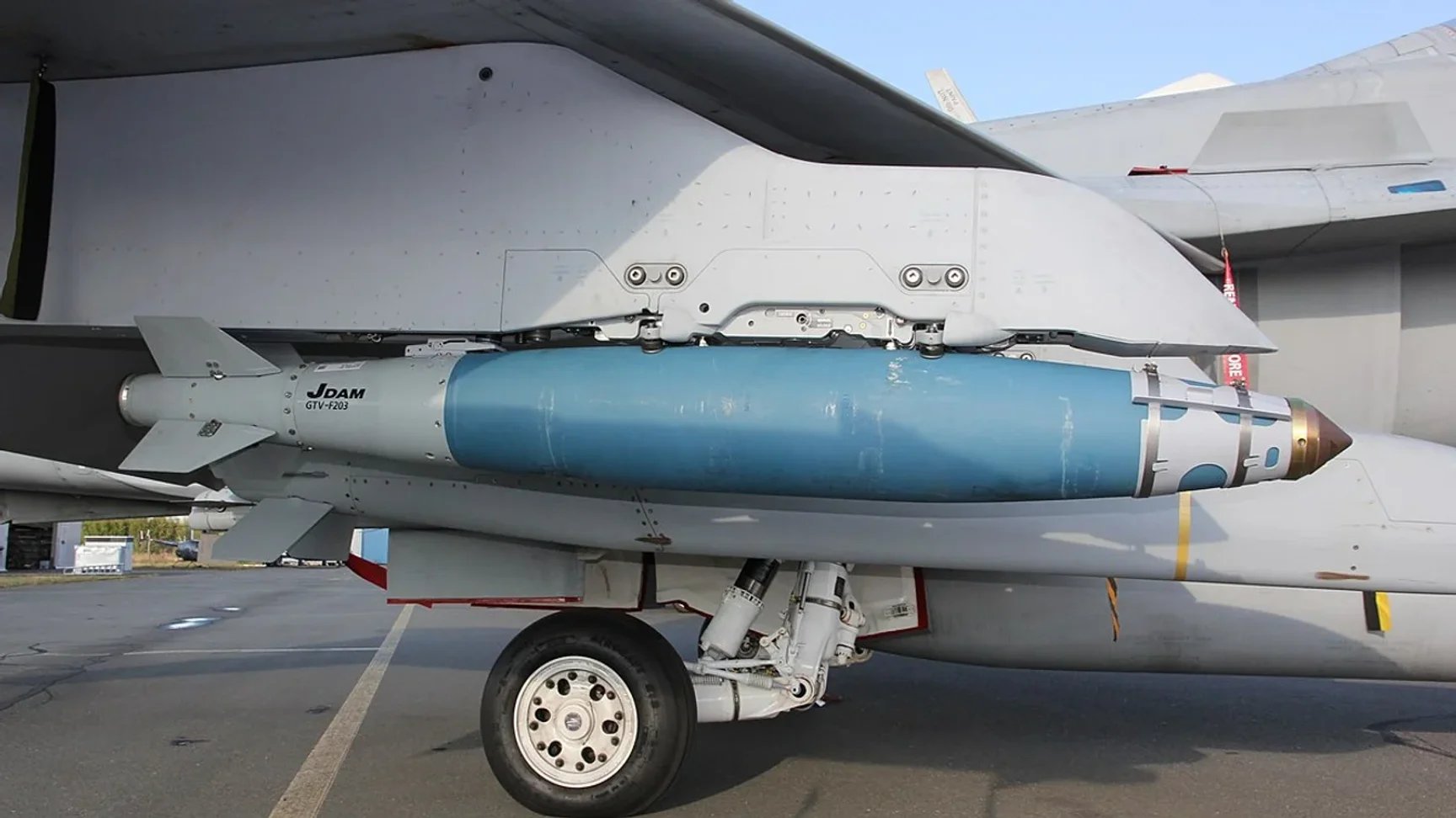 US approves $373.6 million sale of JDAM-ER guided bombs to Ukraine