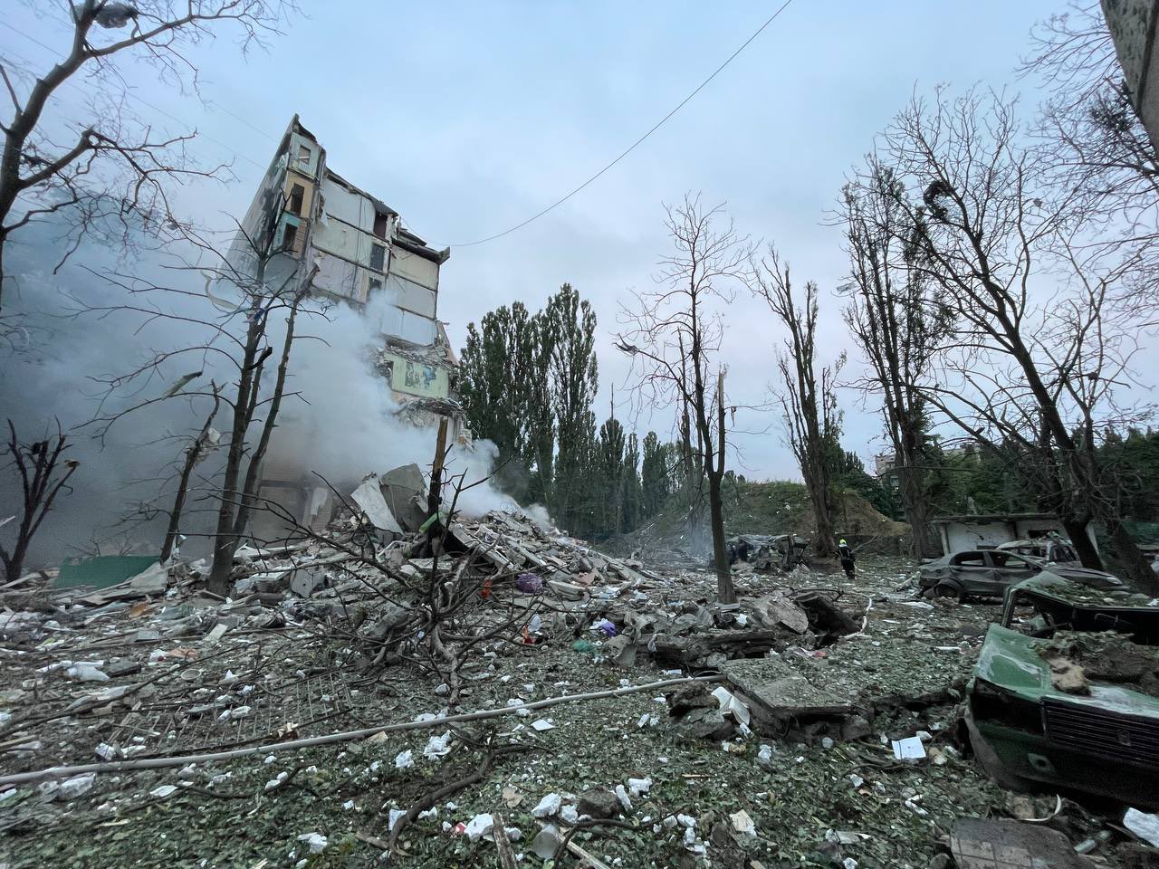 This night civilians suffered from strikes in Kyiv