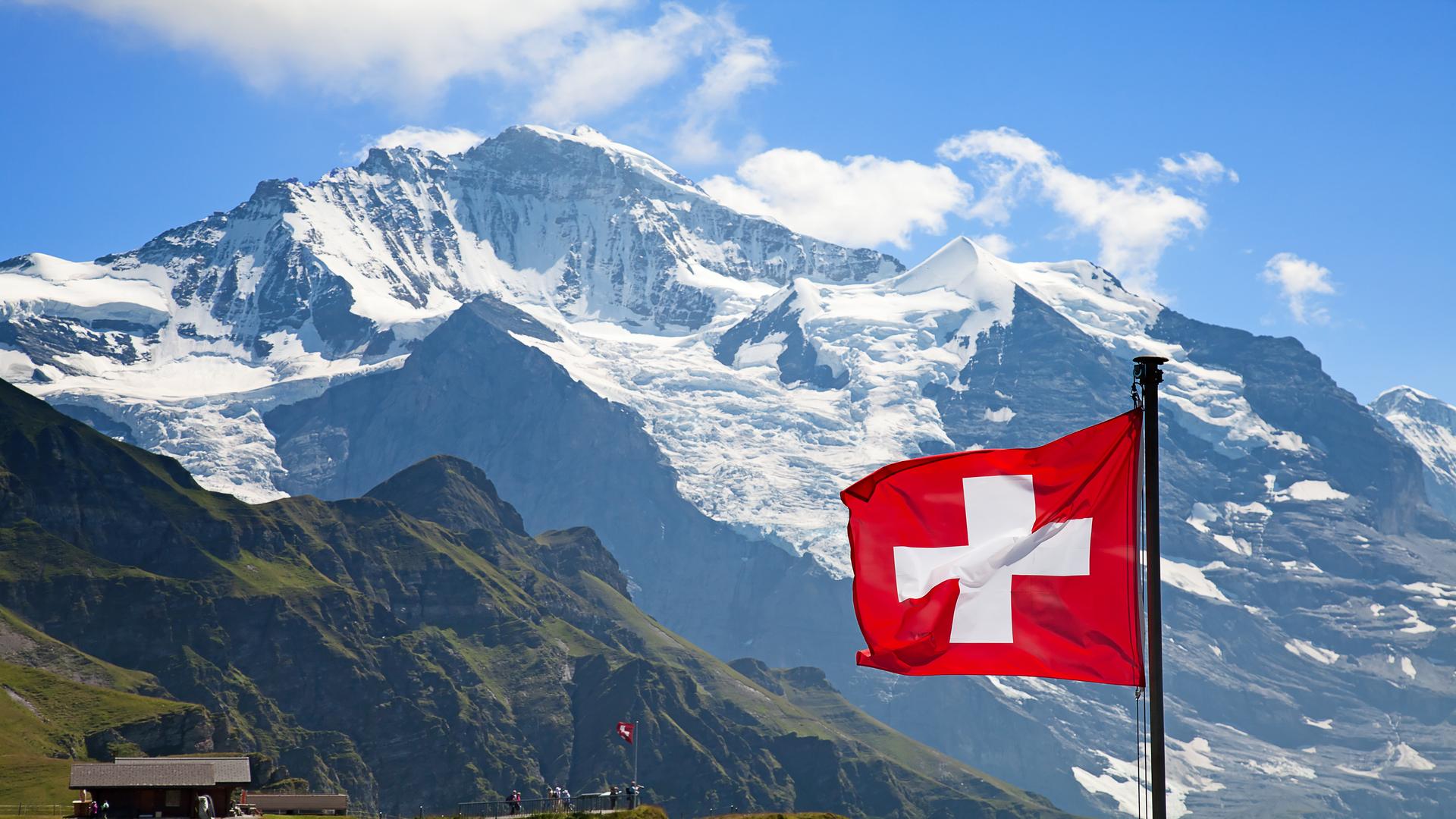 Switzerland freezes over $6 billion in Russian assets