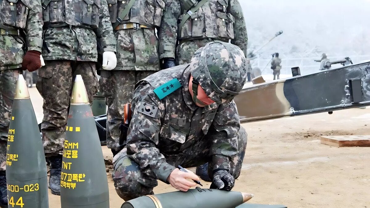 South Korea mulls sending 155mm shells to Ukraine