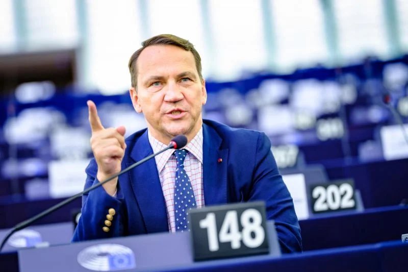 Pologne : la Russie doit être forcée aux pourparlers
