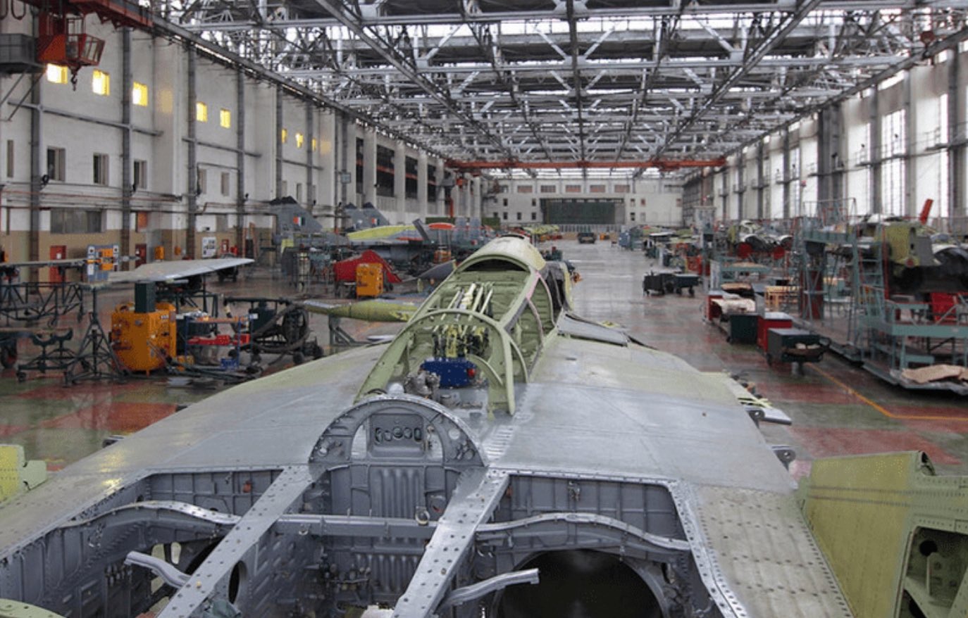 Ukrainian strikes hit plants in Moscow region