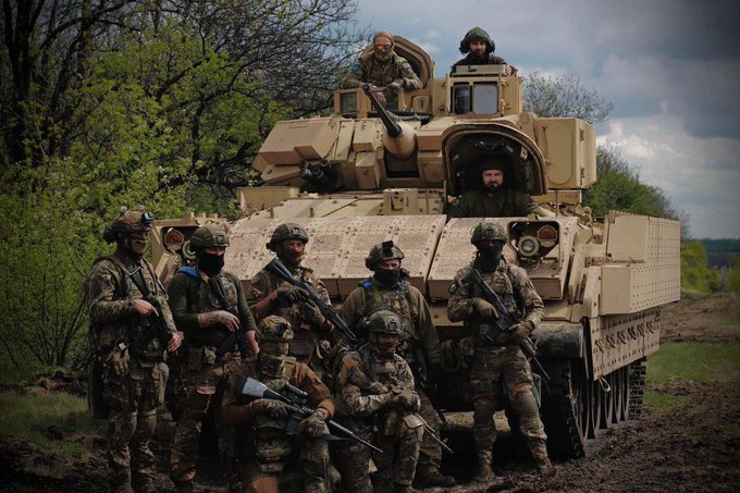 U.S. Assistance to Ukraine: Loans and Sales as Options