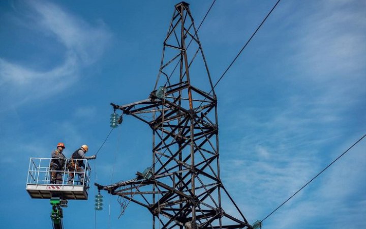 Explosive fire and destruction of substation in Holosiivskyi district