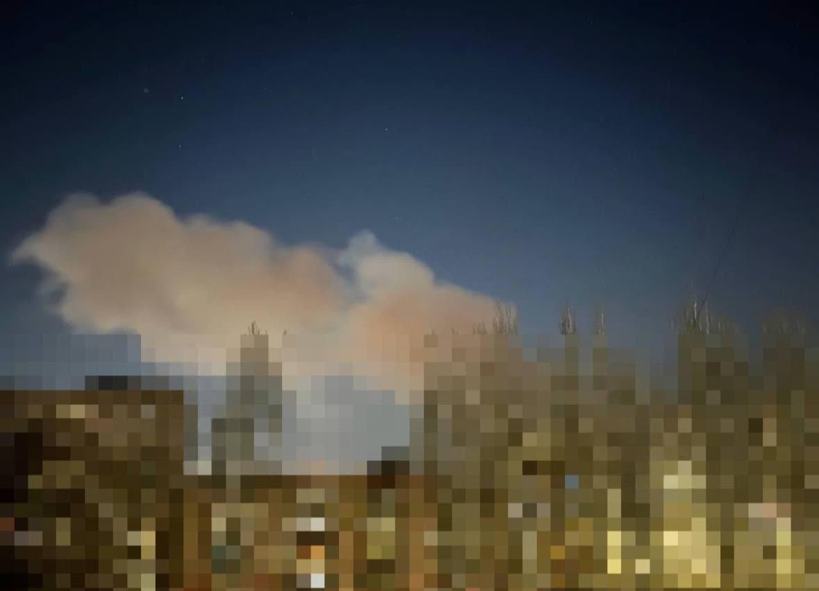 Russian ballistic missiles hit residential areas in Kryvyi Rih; smoke seen over city.