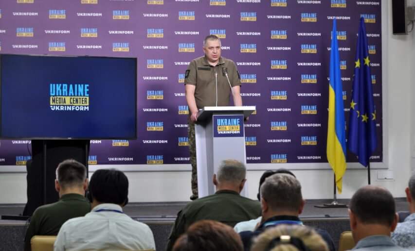 Russia reinforces troops in Zaporizhzhia and Kherson