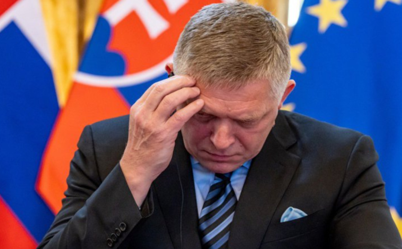 Fico Slams Baltic Airspace Ban for Moscow May 9 Trip