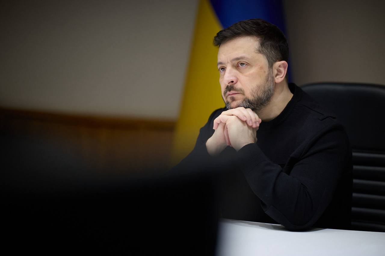 Zelenskyy sanctions ex-OP head Bohdan and four others over threats to Ukraine