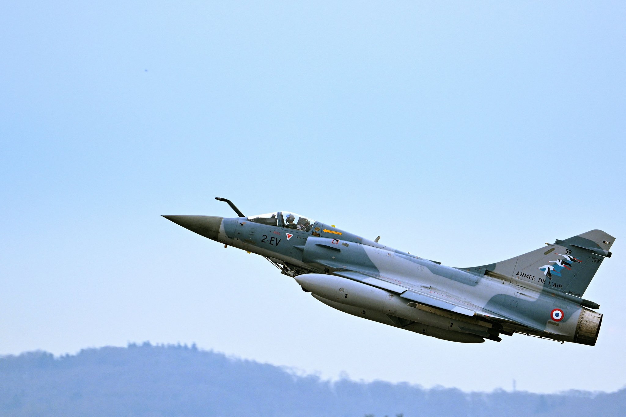 French Mirage 2000s used to repel large-scale attack with F-16s