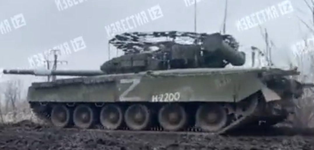BMP-3 from 102nd Regiment and T-80BV tanks in Popasnaja area