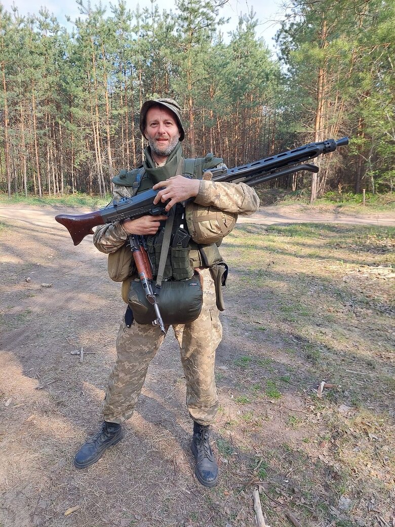 In Memory of Oleksandr Shapoval: A Ballet Artist Who Became a Hero