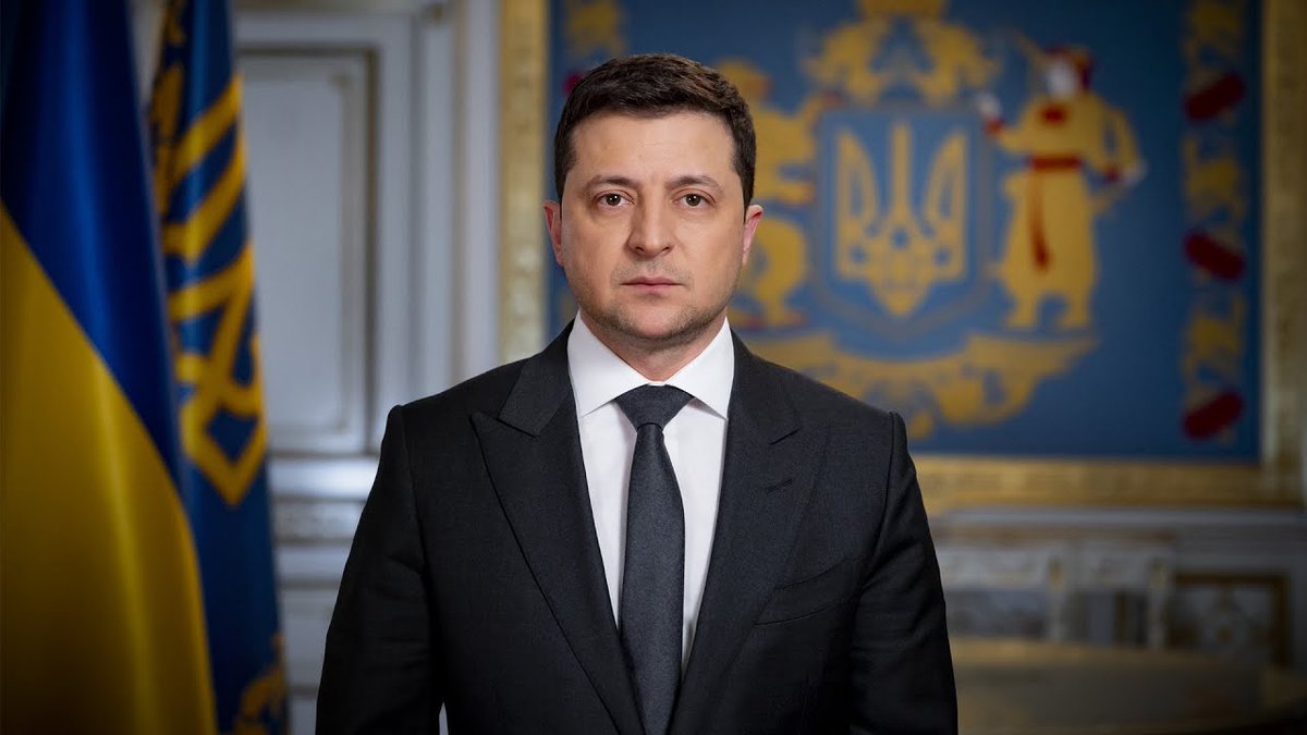 Zelenskyy urges Ukrainians not to panic amidst exaggerated war threat