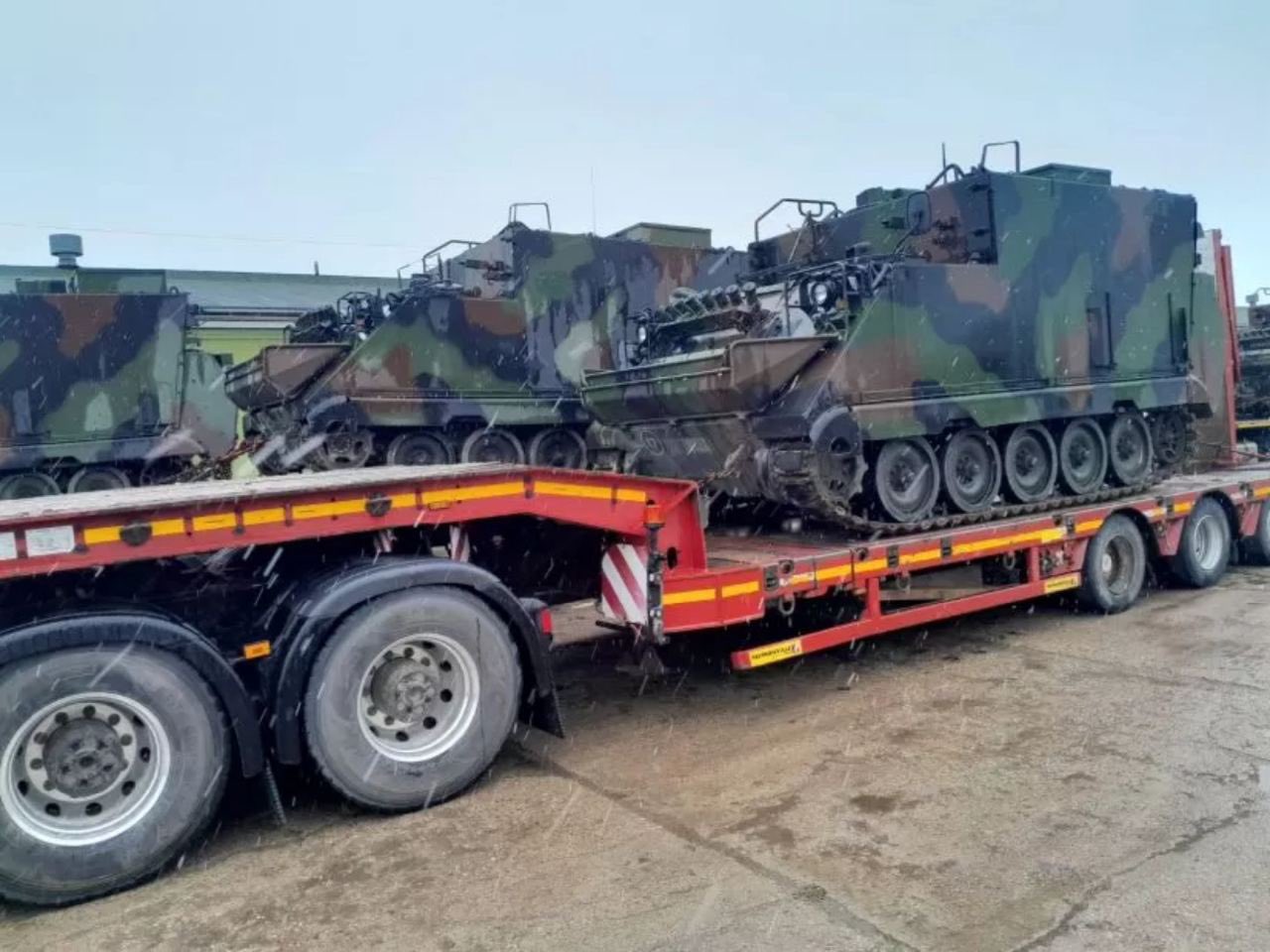 Lituanie livre des M577 à l’Ukraine