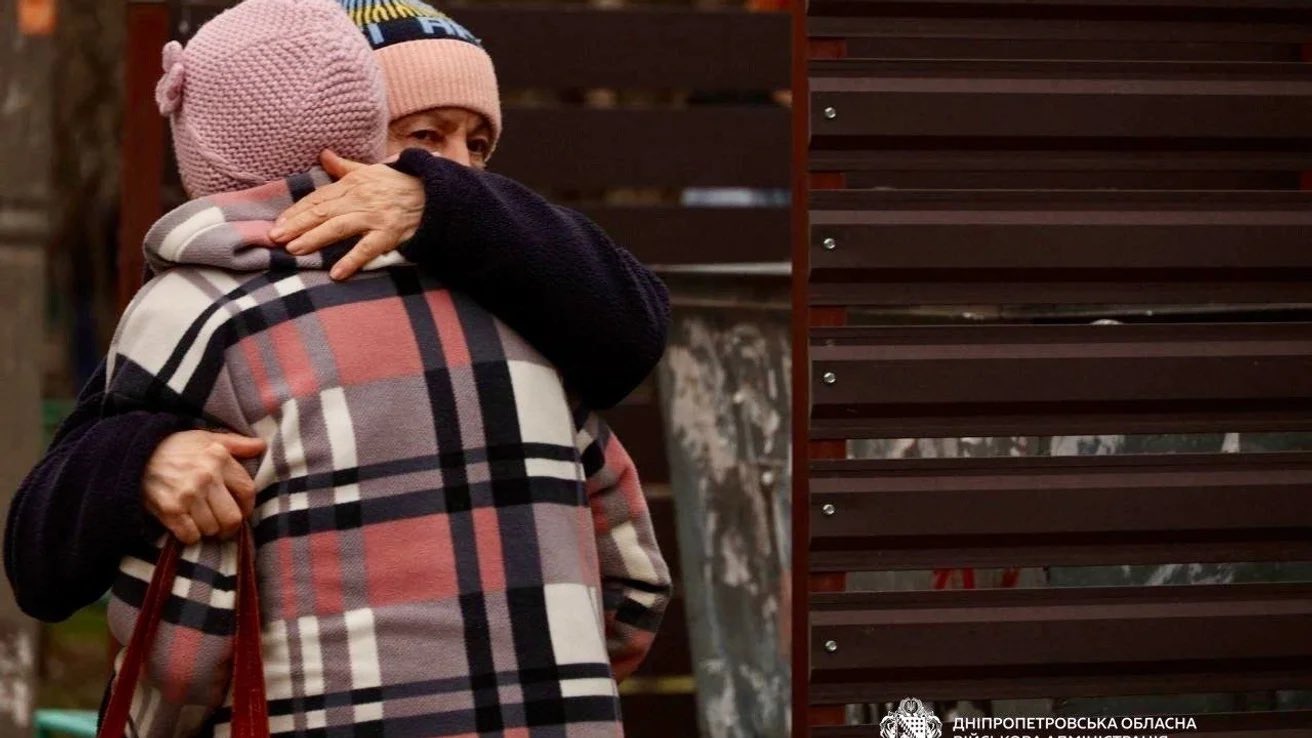 Russia attacks residential building in Dnipro, injuring three