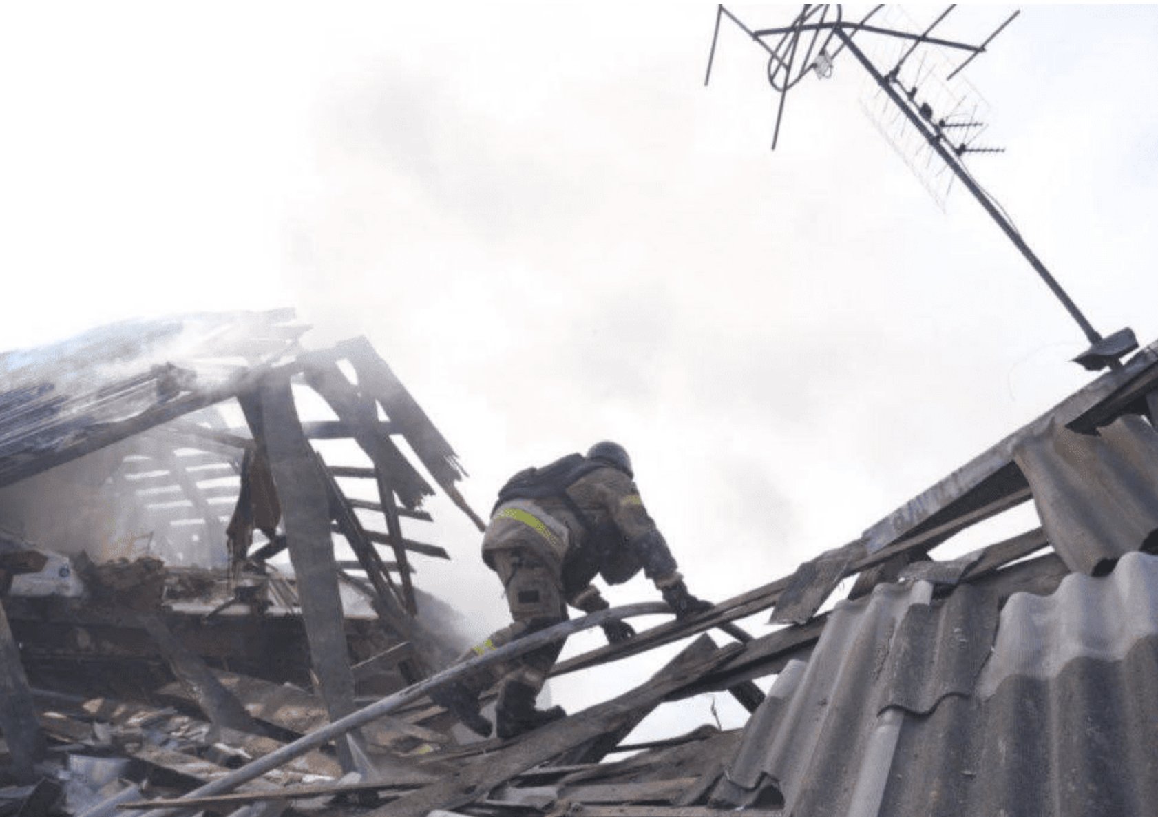Russia Attacks Zaporizhzhia: 1 Dead, 2 Injured